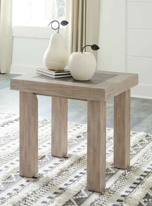 Hennington Occasional Table Package