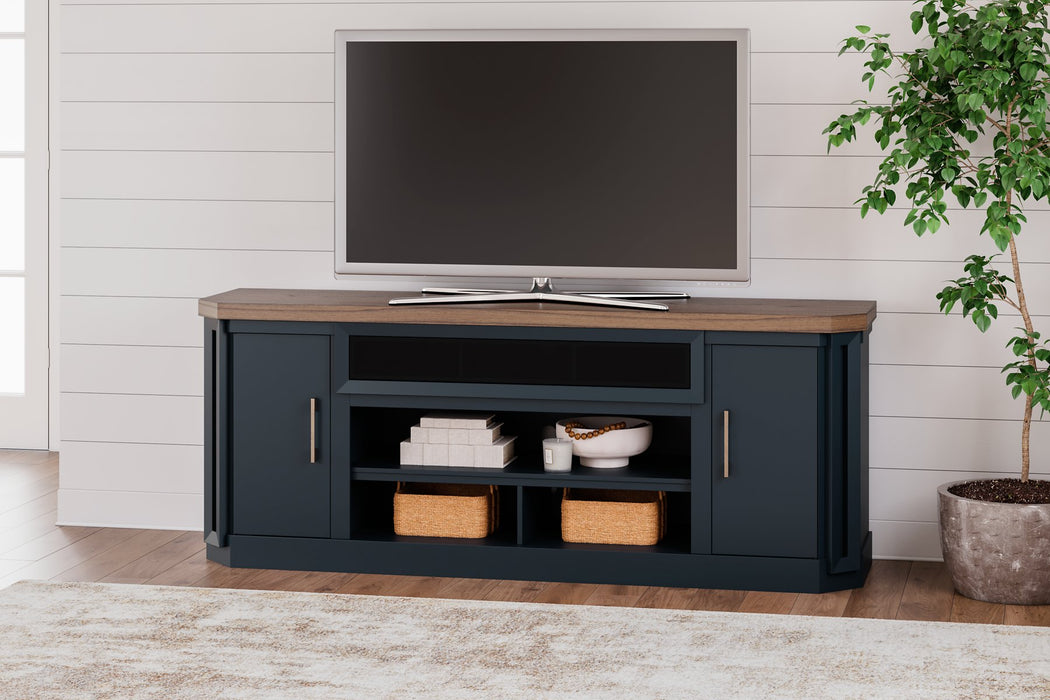 Landocken 83" TV Stand