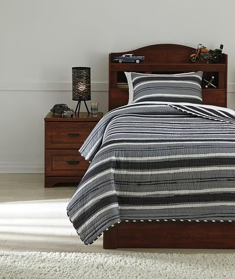 Merlin 2-Piece Twin Coverlet