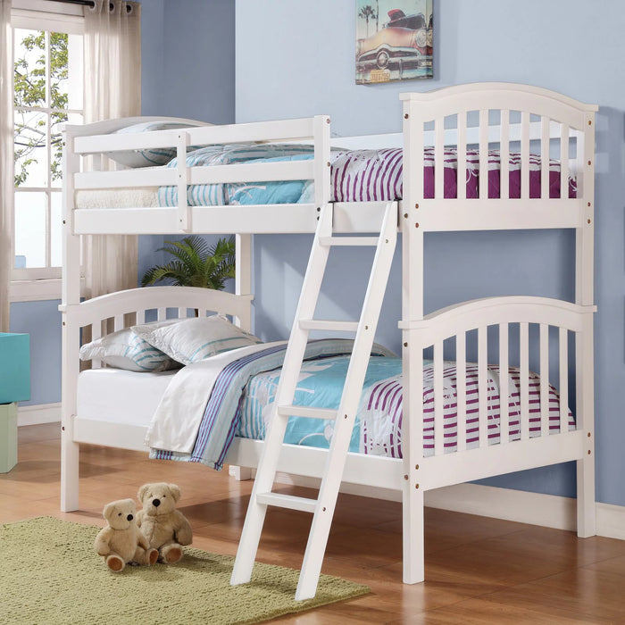 Twin/Twin Columbia Bunkbed