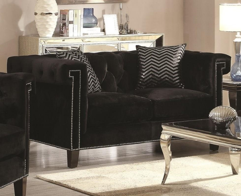 Reventlow Black Loveseat