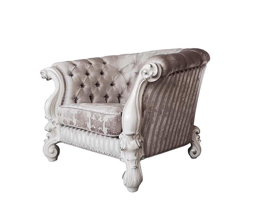 Versailles 52"W Chair with 2 Pillows